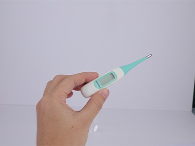 如何正確使用電子體溫計(jì)